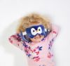 Afbeeldingen van Pinguin knuffel/reiskussen/slaapmasker - 2-in-1 set